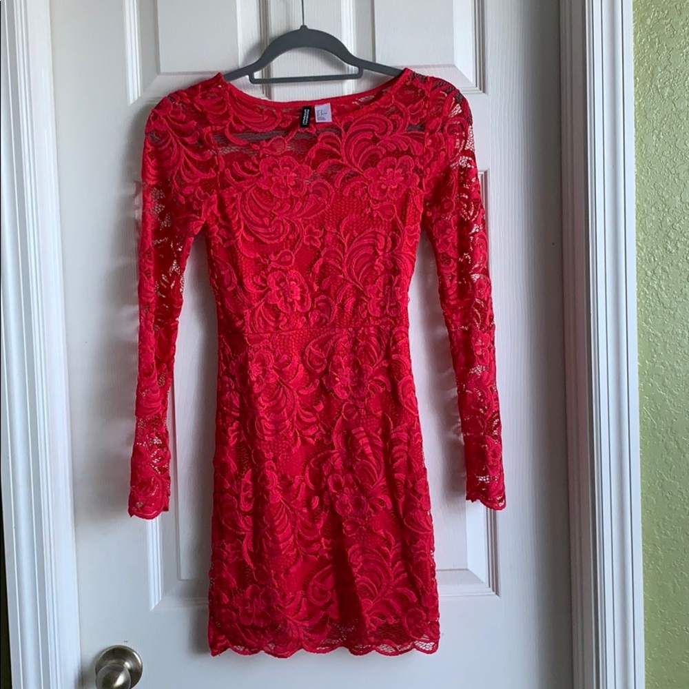 Red lace body on dress